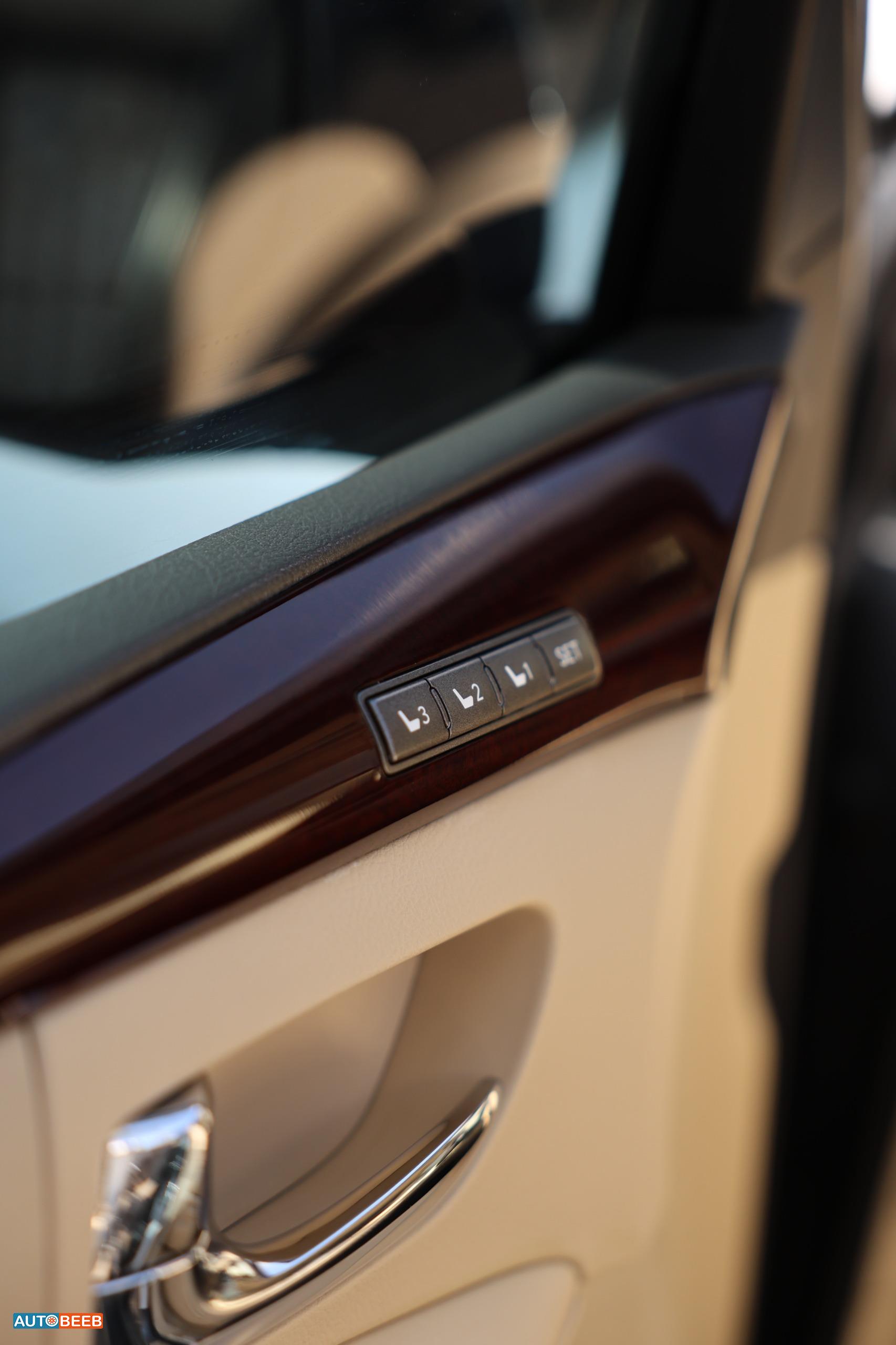 Lexus LX570 2014